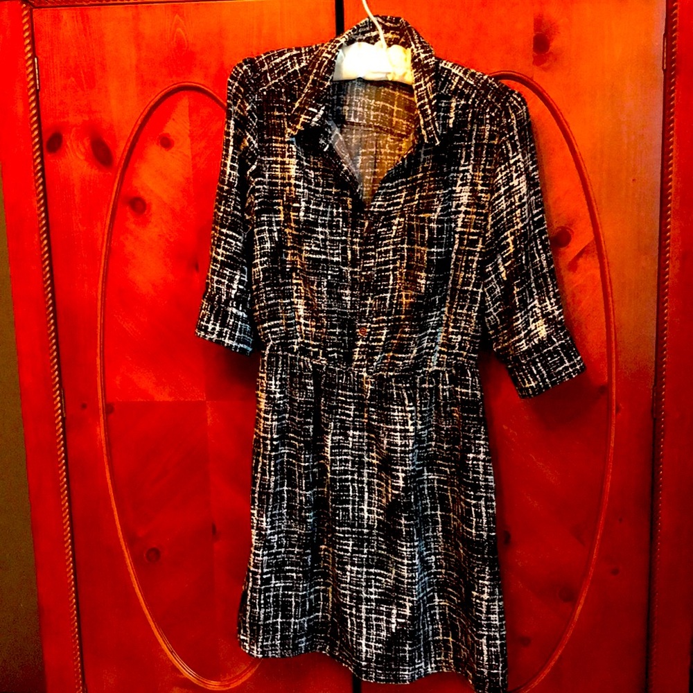 Dress- black and white